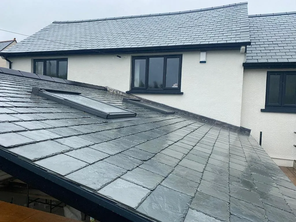 roofers redruth